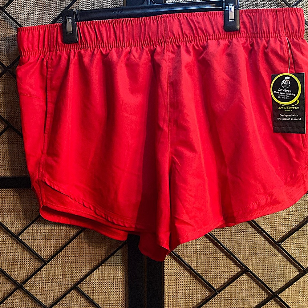 NEW ATHLETIC RED SHORTS SIZE XL 16-18